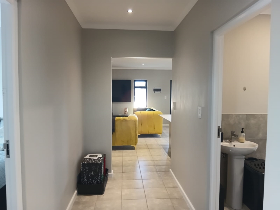3 Bedroom Property for Sale in Kidds Beach Eastern Cape